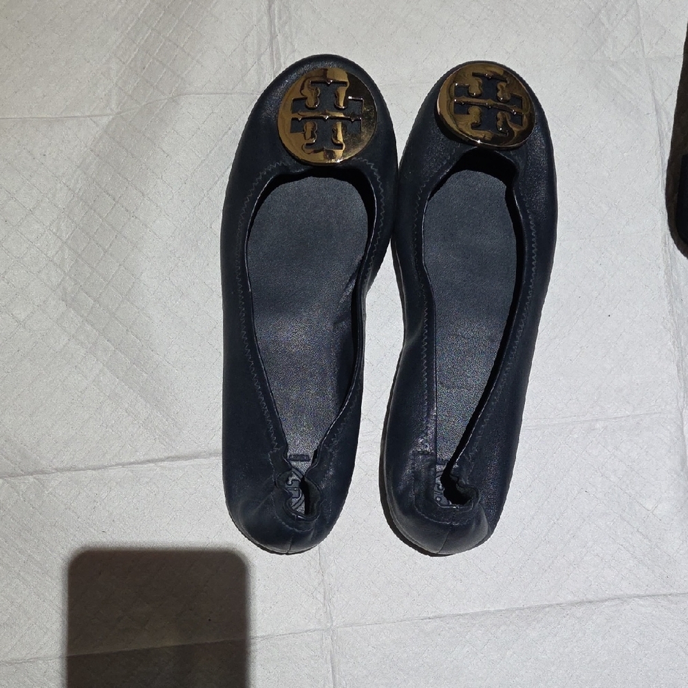 Tory Burch Navy Leather Flats with Gold Logo